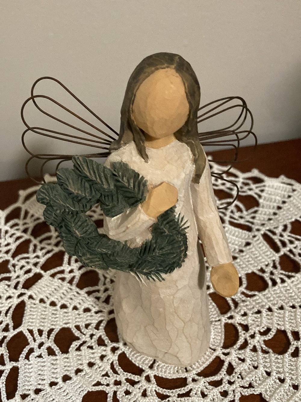 Willow Tree White Angel with Green Wreath